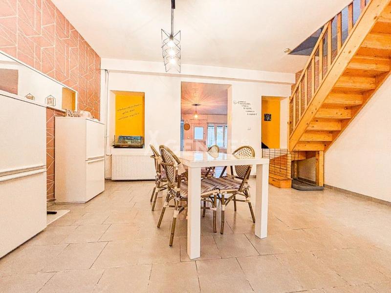 Maison de ville - 130 m² - 4 pièces