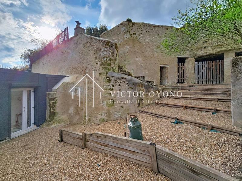 Maison - 208 m² - 6 pièces