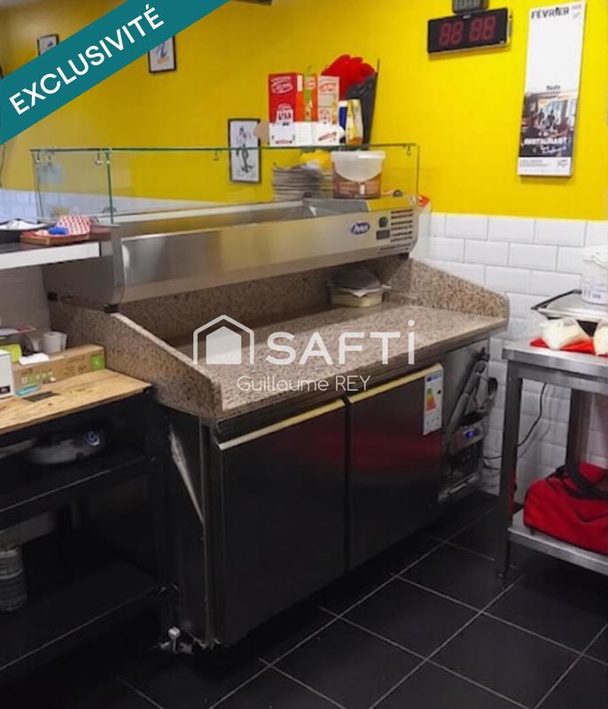 Local commercial - 70 m² - 2 pièces