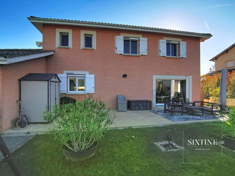 Villa - 149 m² - 8 pièces