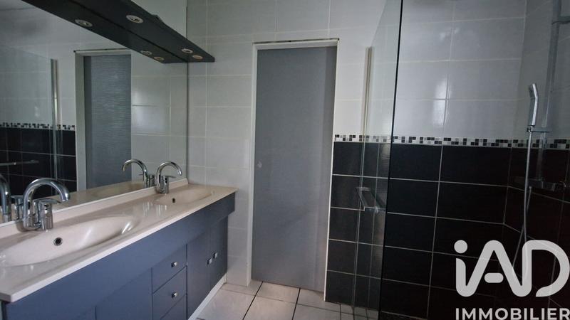 Maison - 137 m² - 5 pièces