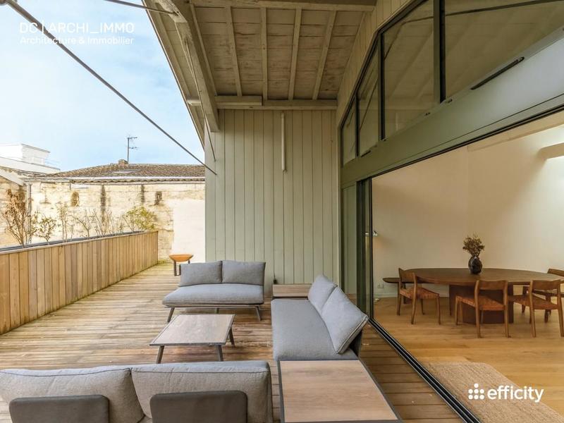 Appartement - 284 m² - 8 pièces