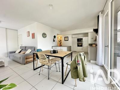 Appartement - 77 m² - 4 pièces