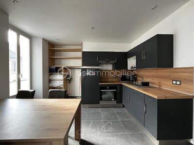 Studio - 25 m² - 1 pièce