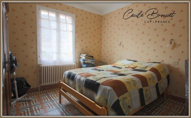 Maison - 236 m² - 13 pièces