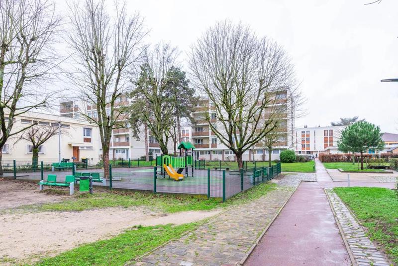 Appartement - 74 m² - 4 pièces