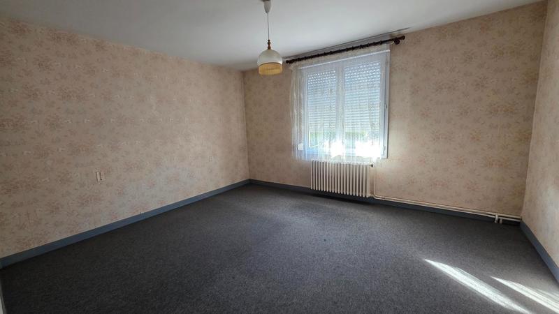 Maison - 133 m² - 9 pièces