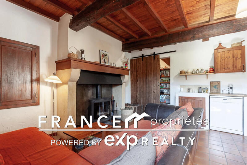 Maison - 223 m² - 7 pièces