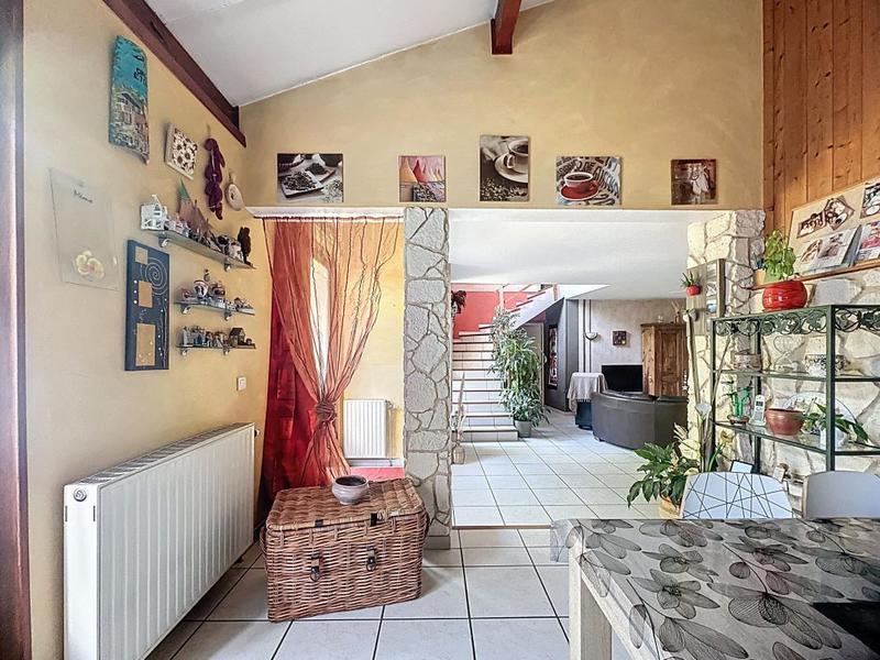 Maison - 130 m² - 5 pièces