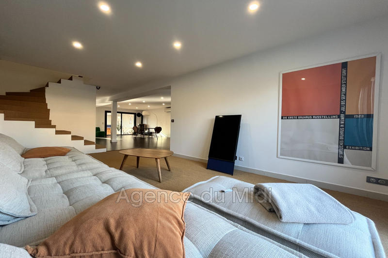 Villa - 178 m² - 4 pièces