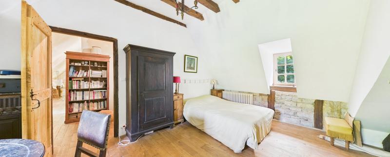 Demeure - 257 m² - 8 pièces