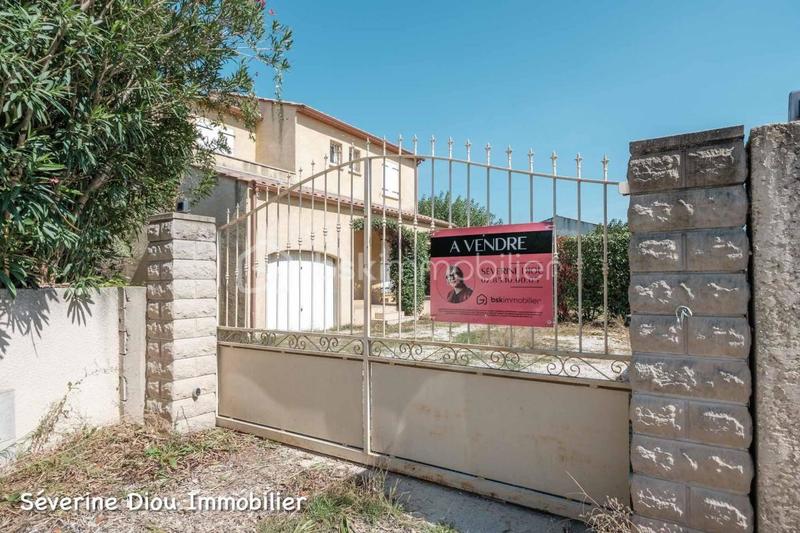 Maison traditionnelle - 97 m² - 5 pièces