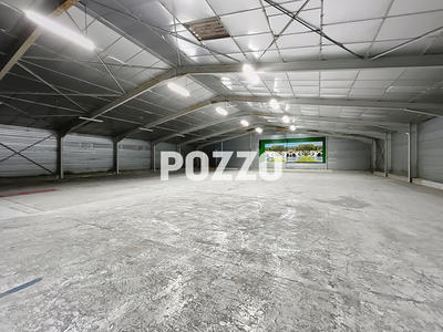 Local d'activité / Entrepôt - 1 145 m²