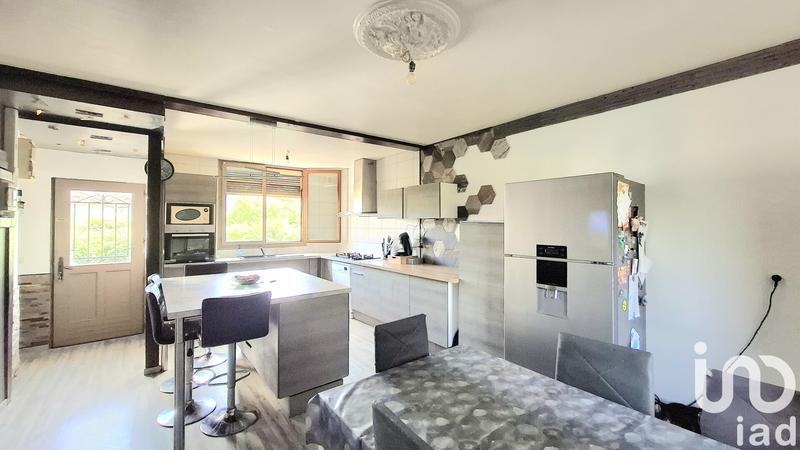 Maison - 183 m² - 8 pièces