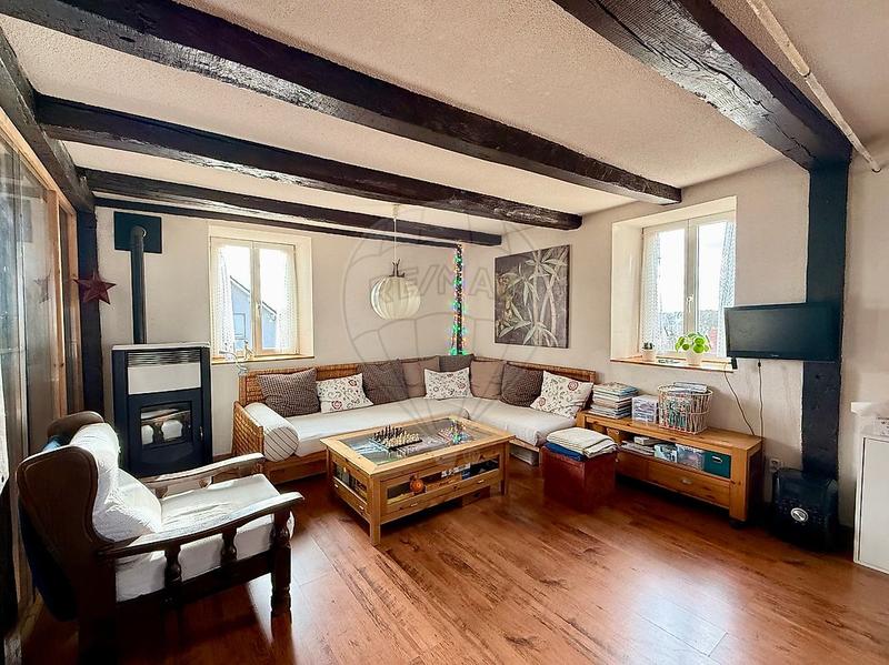 Maison - 112 m² - 6 pièces