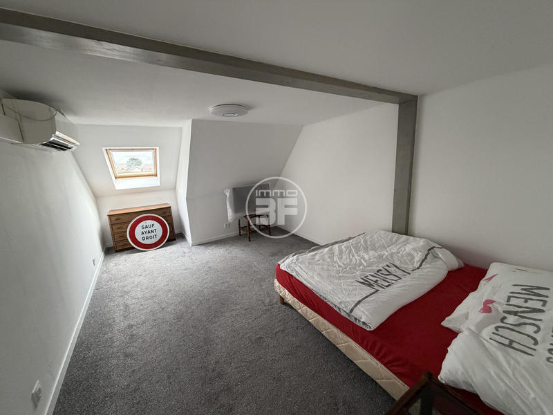 Appartement - 125 m² - 5 pièces