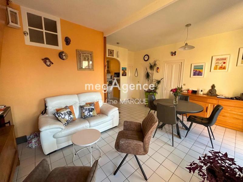 Appartement - 117 m² - 6 pièces