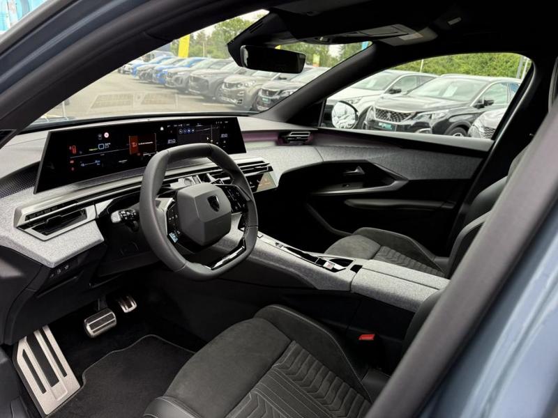 Peugeot 5008 III 1.6 Phev 195 E-Dcs7 Gt