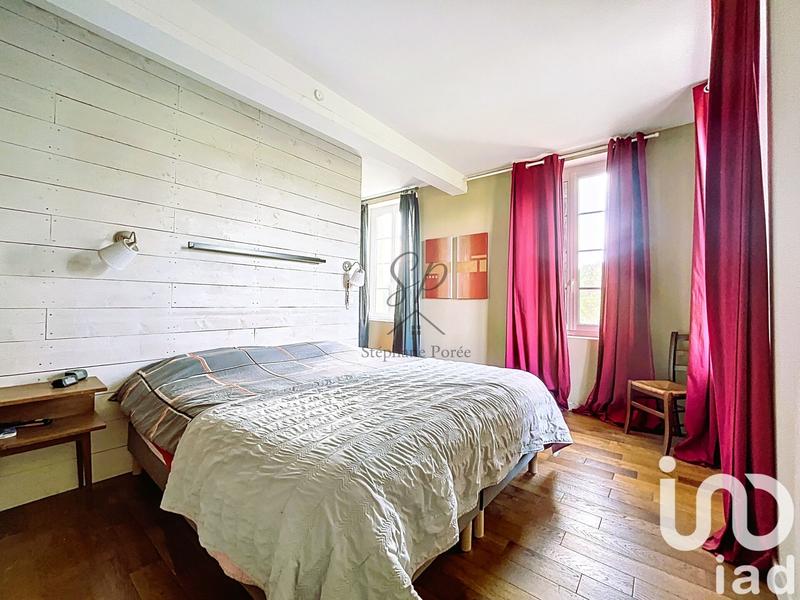 Maison - 415 m² - 15 pièces