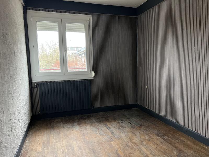 Maison - 80 m² - 5 pièces