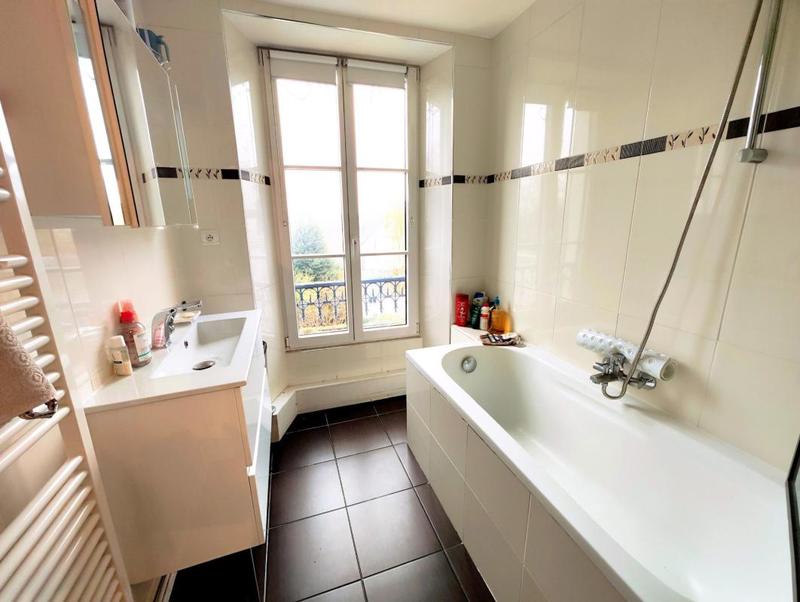 Maison ancienne - 223 m² - 10 pièces