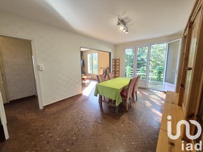 Maison - 91 m² - 5 pièces
