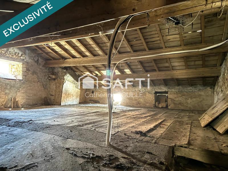 Maison - 95 m² - 5 pièces