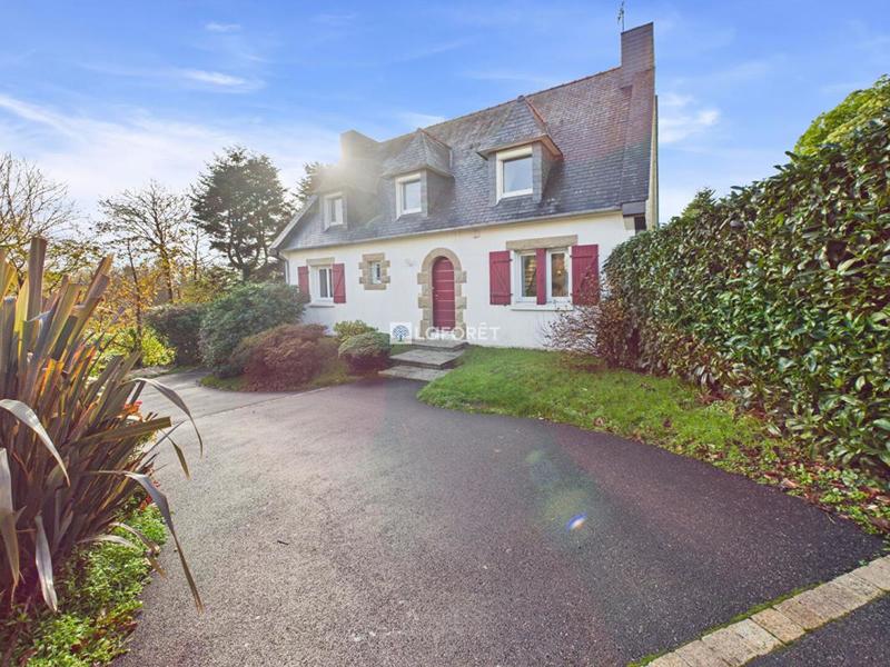 Maison - 148 m² - 7 pièces