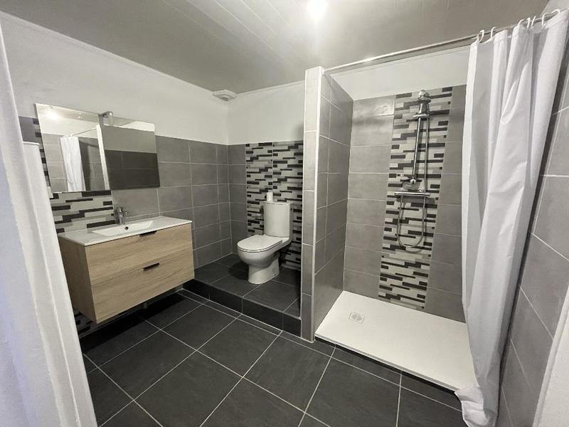 Appartement - 80 m² - 3 pièces