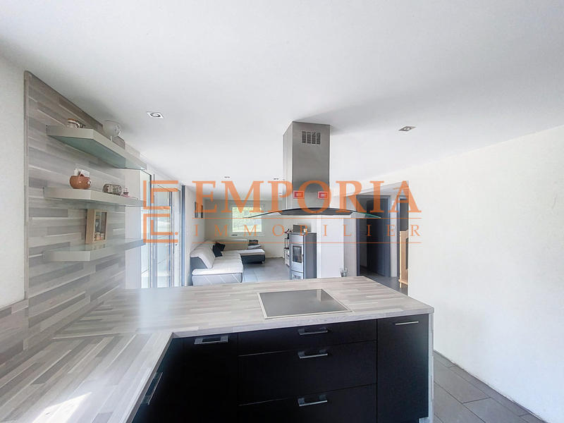 Maison - 106 m² - 4 pièces