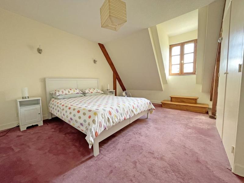 Maison - 175 m² - 6 pièces