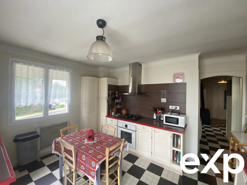 Appartement - 176 m² - 7 pièces