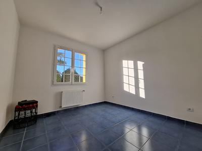 Maison traditionnelle - 150 m² - 6 pièces