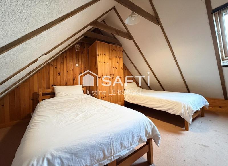 Maison - 95 m² - 6 pièces