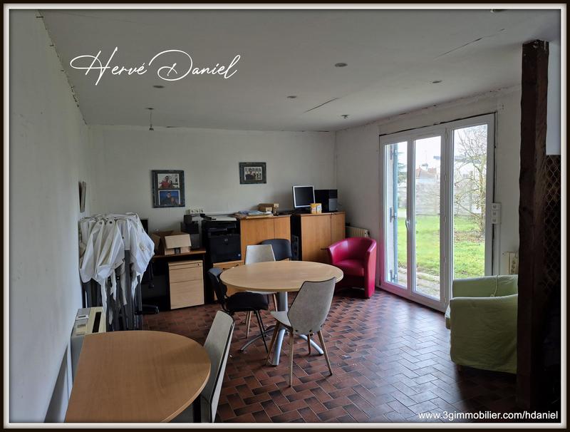 Local commercial - 180 m² - 3 pièces