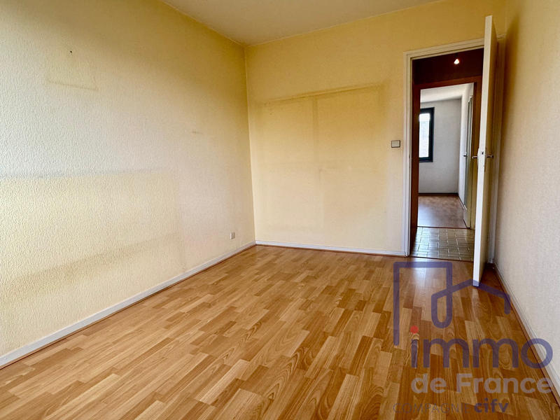 Appartement - 75 m² - 3 pièces