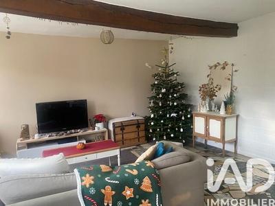 Maison - 95 m² - 4 pièces