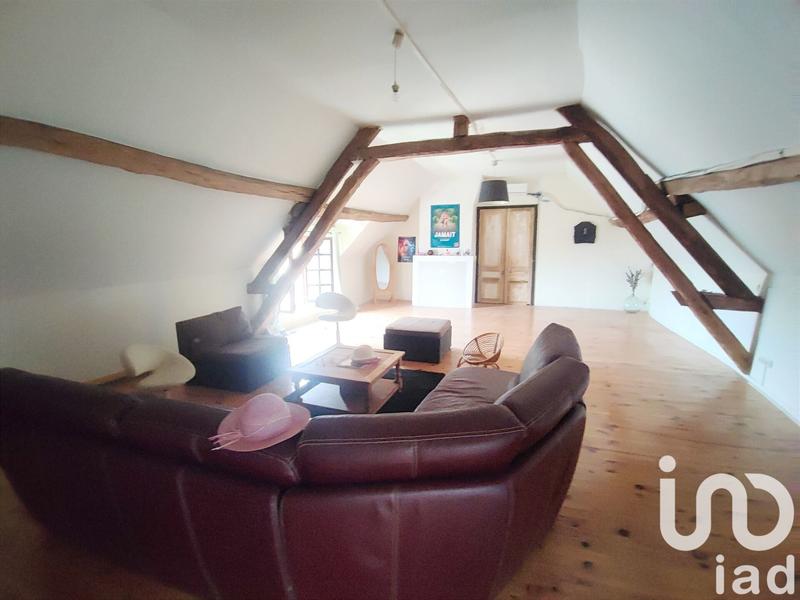 Maison - 252 m² - 6 pièces