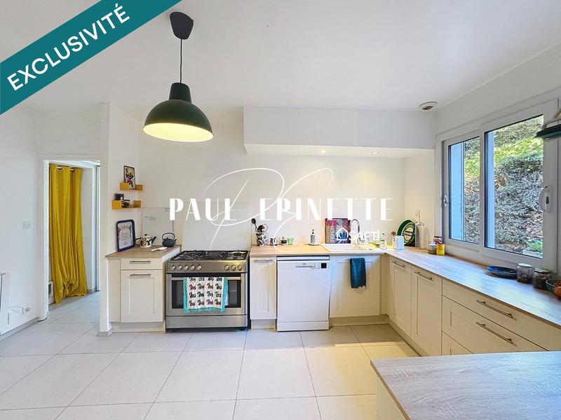 Maison - 137 m² - 5 pièces