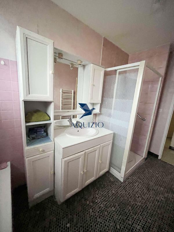 Maison traditionnelle - 120 m² - 6 pièces