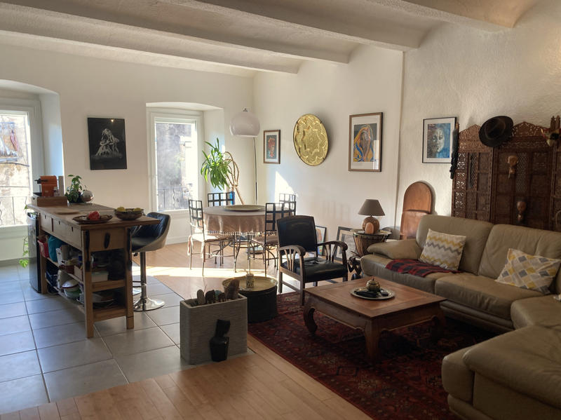 Appartement - 95 m² - 3 pièces