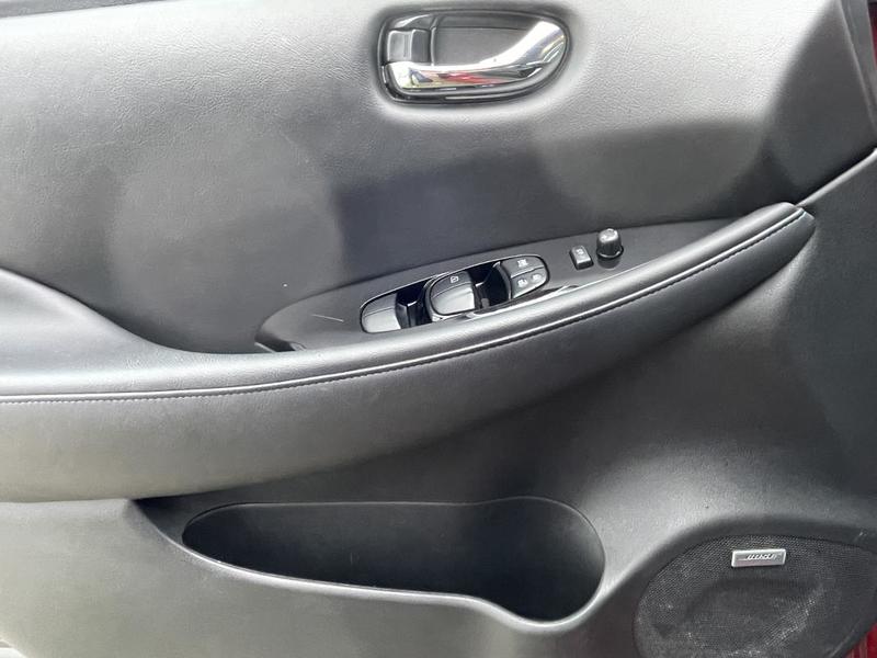 Nissan Leaf Tekna 40kwh 1ère Main