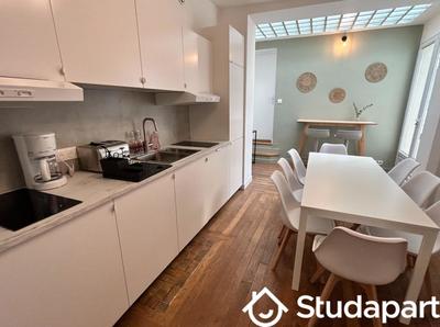 Chambre - 11 m² - 1 pièce