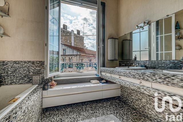 Maison - 170 m² - 6 pièces