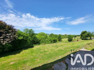 Maison - 165 m² - 8 pièces