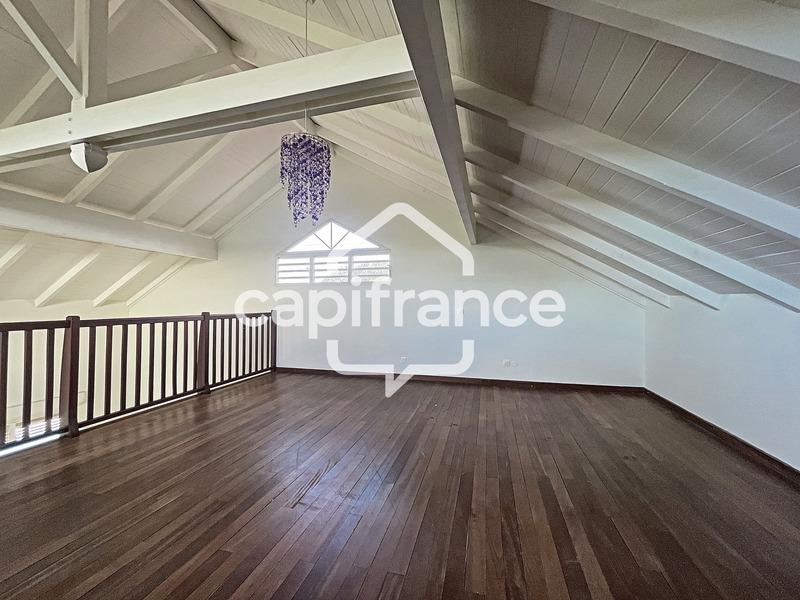 Villa - 189 m² - 6 pièces