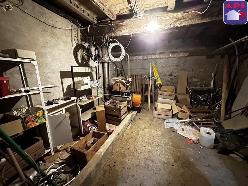 Maison - 287 m² - 8 pièces