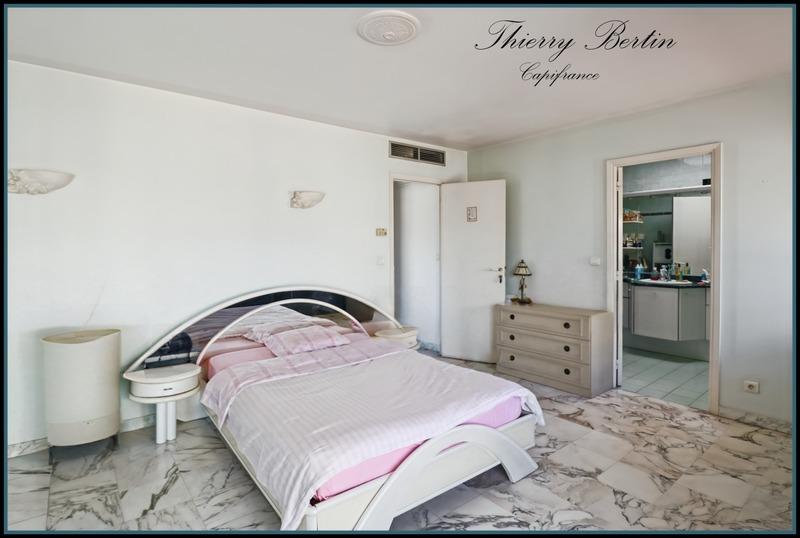 Appartement - 210 m² - 5 pièces