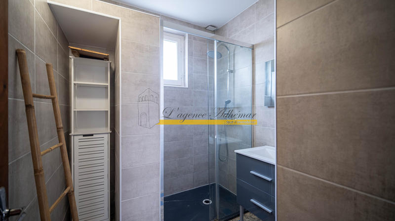 Maison - 97 m² - 6 pièces