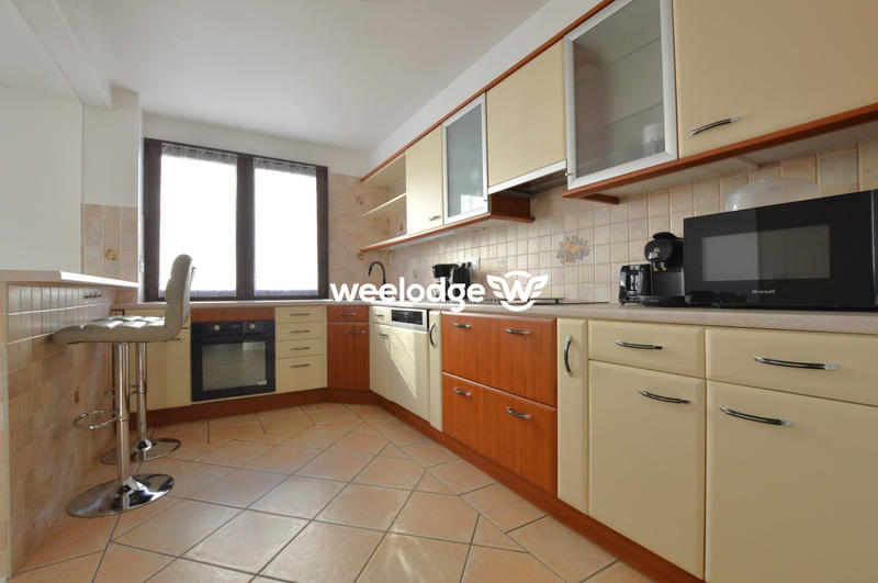 Appartement - 87 m² - 5 pièces